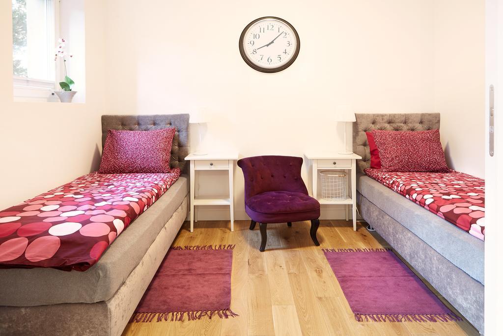 Lovely Lux Garden Flat Near Royal Park Apartamento Varsóvia Exterior foto